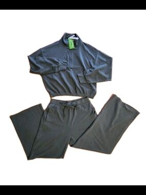 Comfy Pants Set- Top is a size  Large, pants are a size Medium